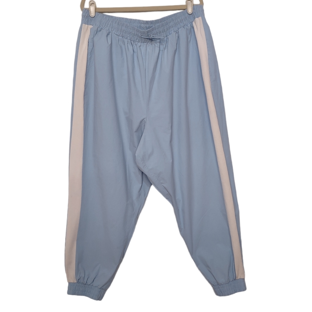 Fabletics Norah Track Pants - Picture 2 of 15